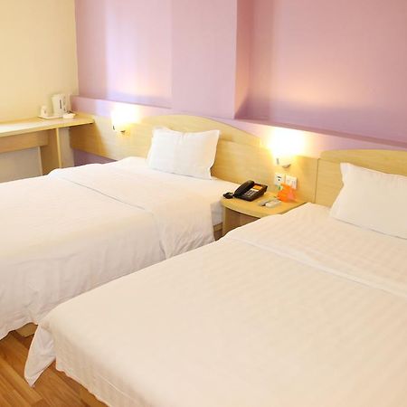 7Days Inn Dali Ancient Town Дали Екстериор снимка