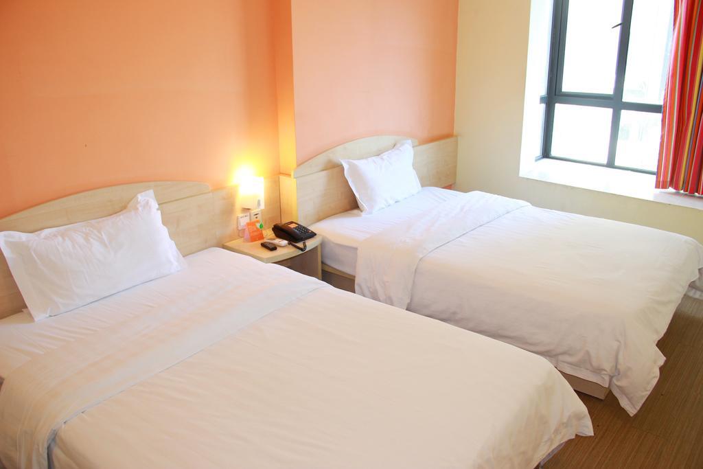 7Days Inn Dali Ancient Town Дали Стая снимка