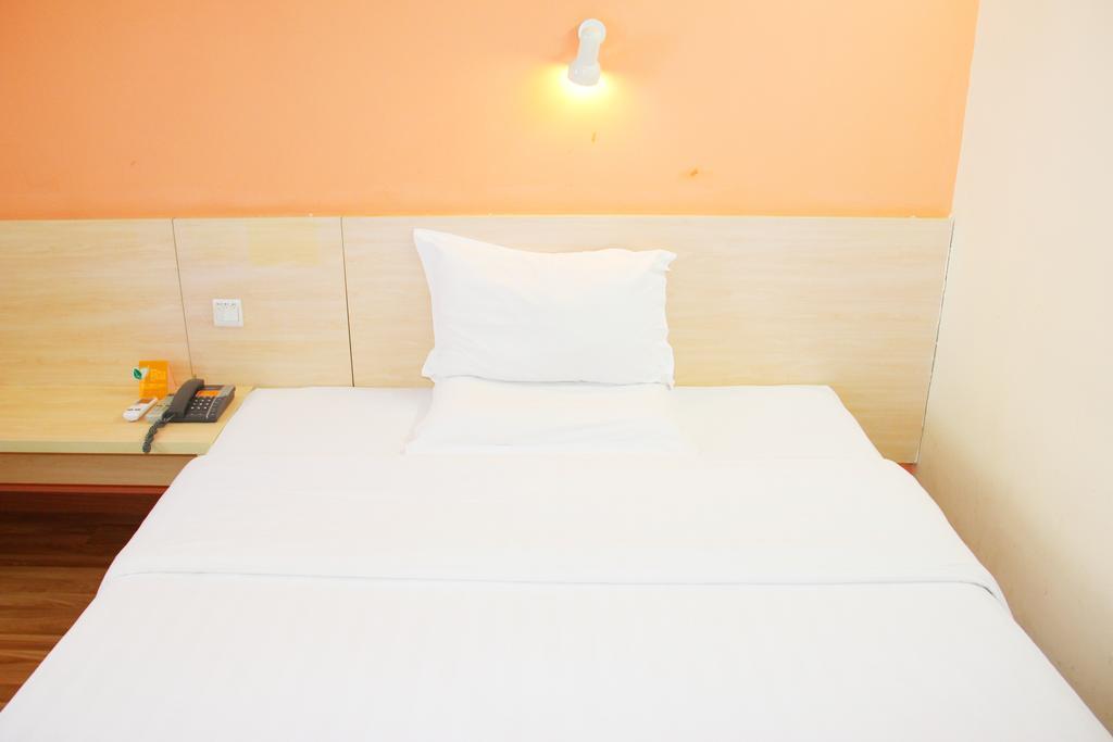 7Days Inn Dali Ancient Town Дали Екстериор снимка