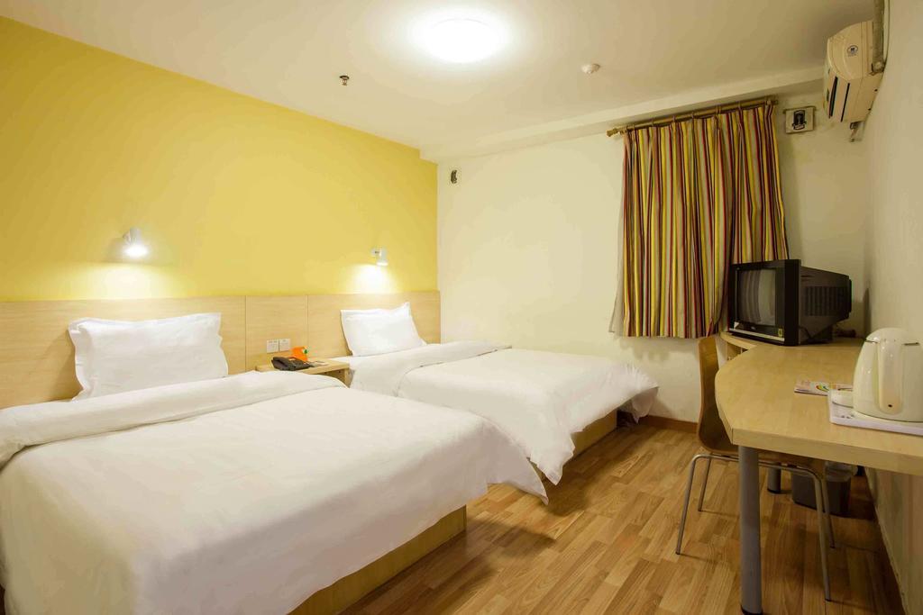 7Days Inn Dali Ancient Town Дали Стая снимка